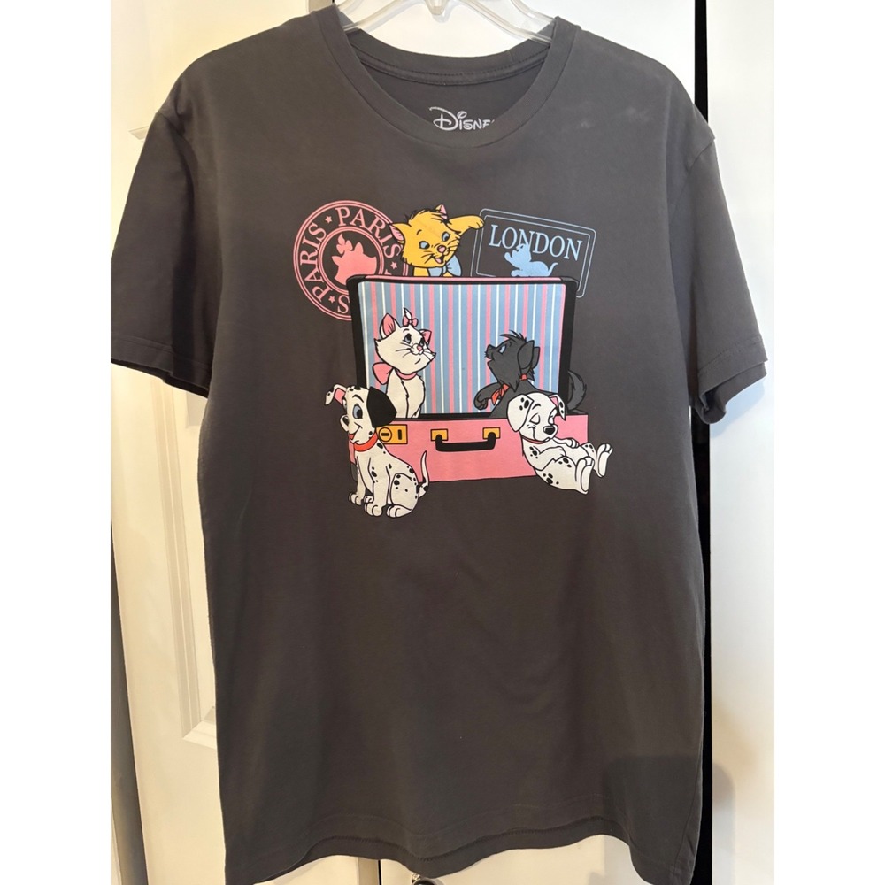 Disney "Paris London" Puppy & Kitten Graphic T-Shirt – 100% Cotton – Size M - Picture 1 of 3